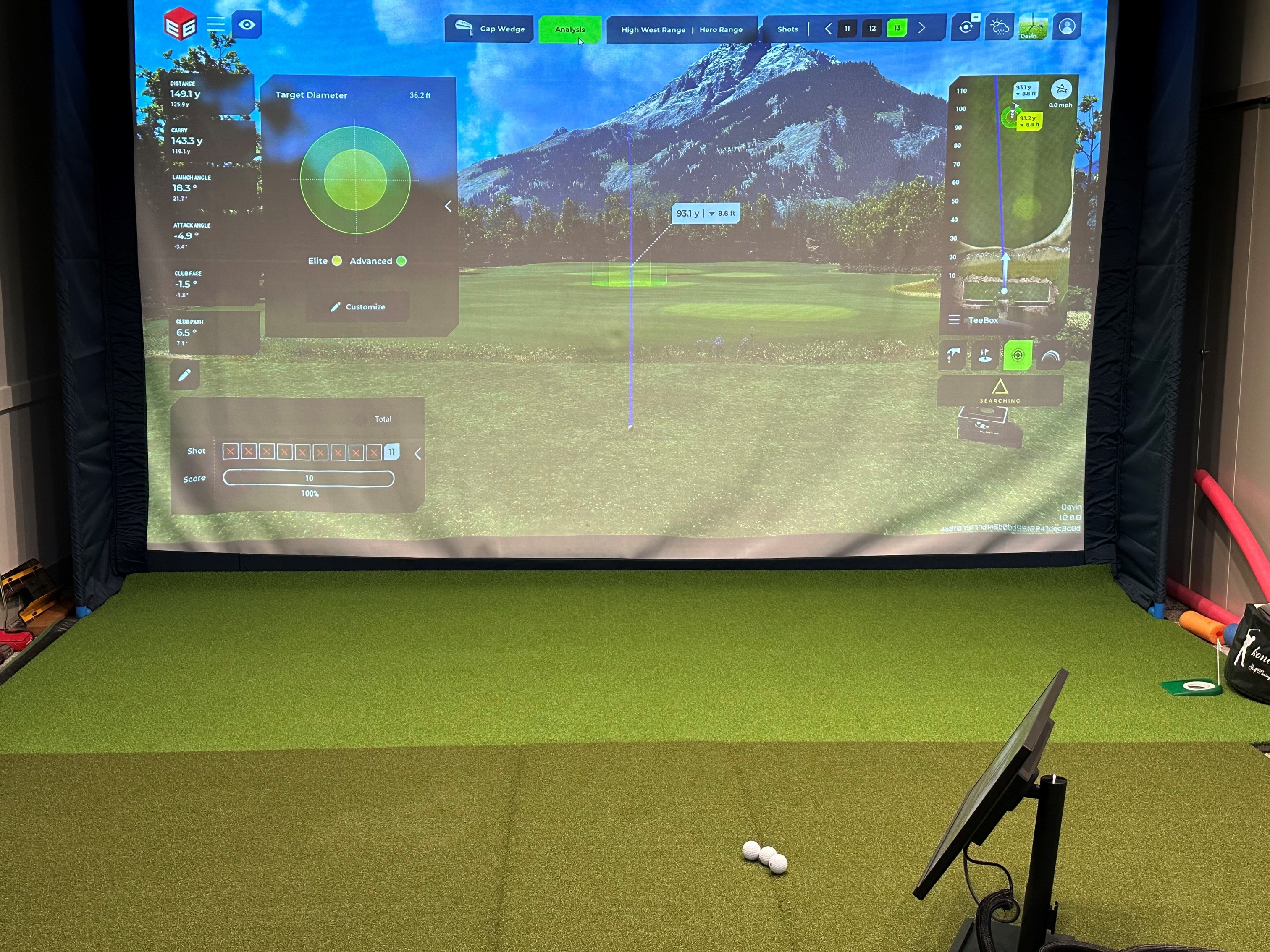 Golfer swing analysis with 3D technology